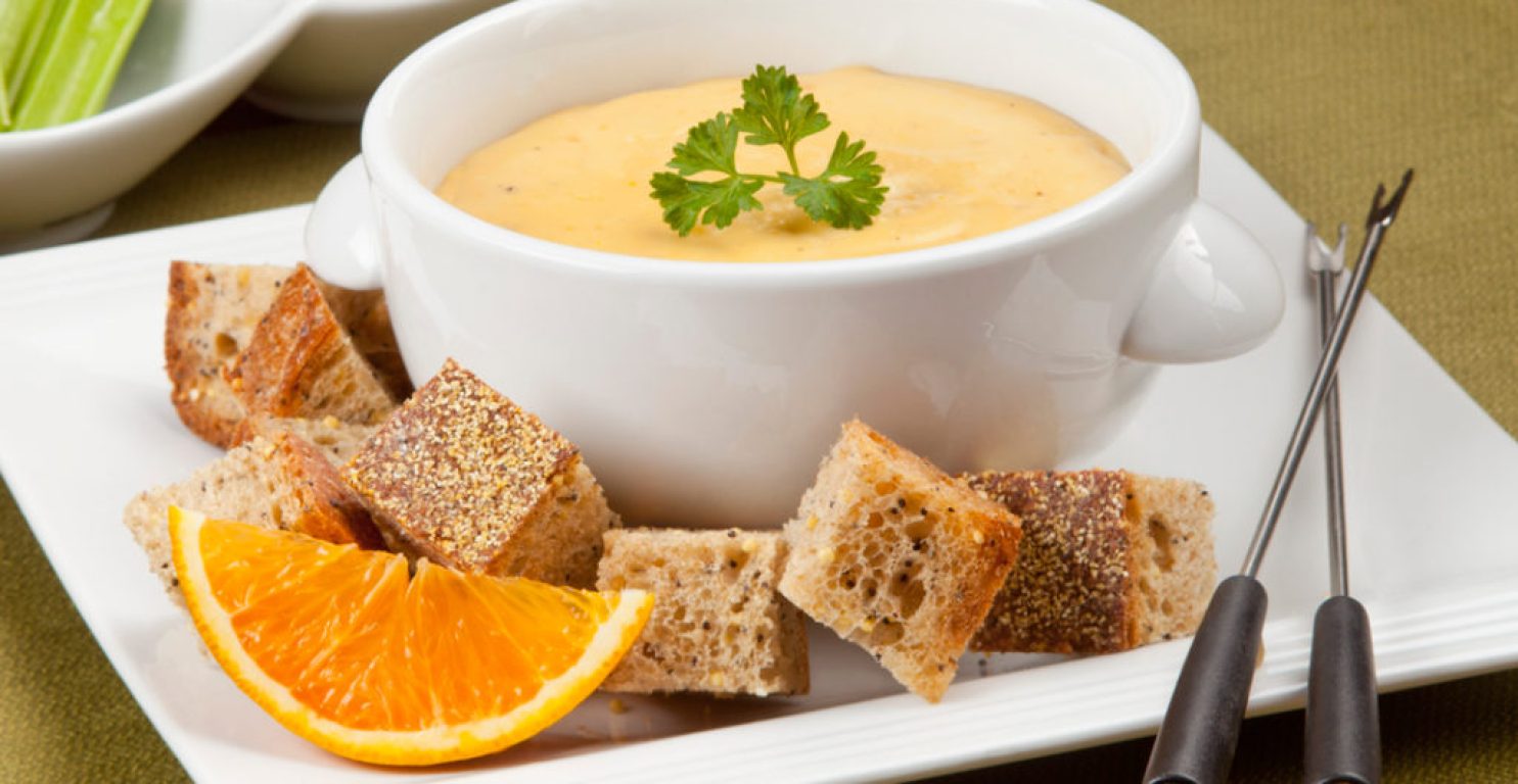 Cheddar Fondue